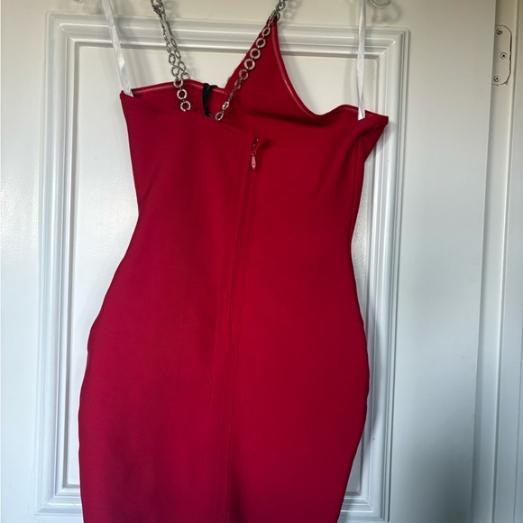 Revolve H’ours Aisha Red One-Shoulder Rhinestone strap cocktail Dress, size 4 - Picture 7 of 7